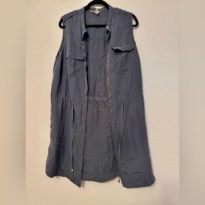 H&M Grey Sleeveless Vest